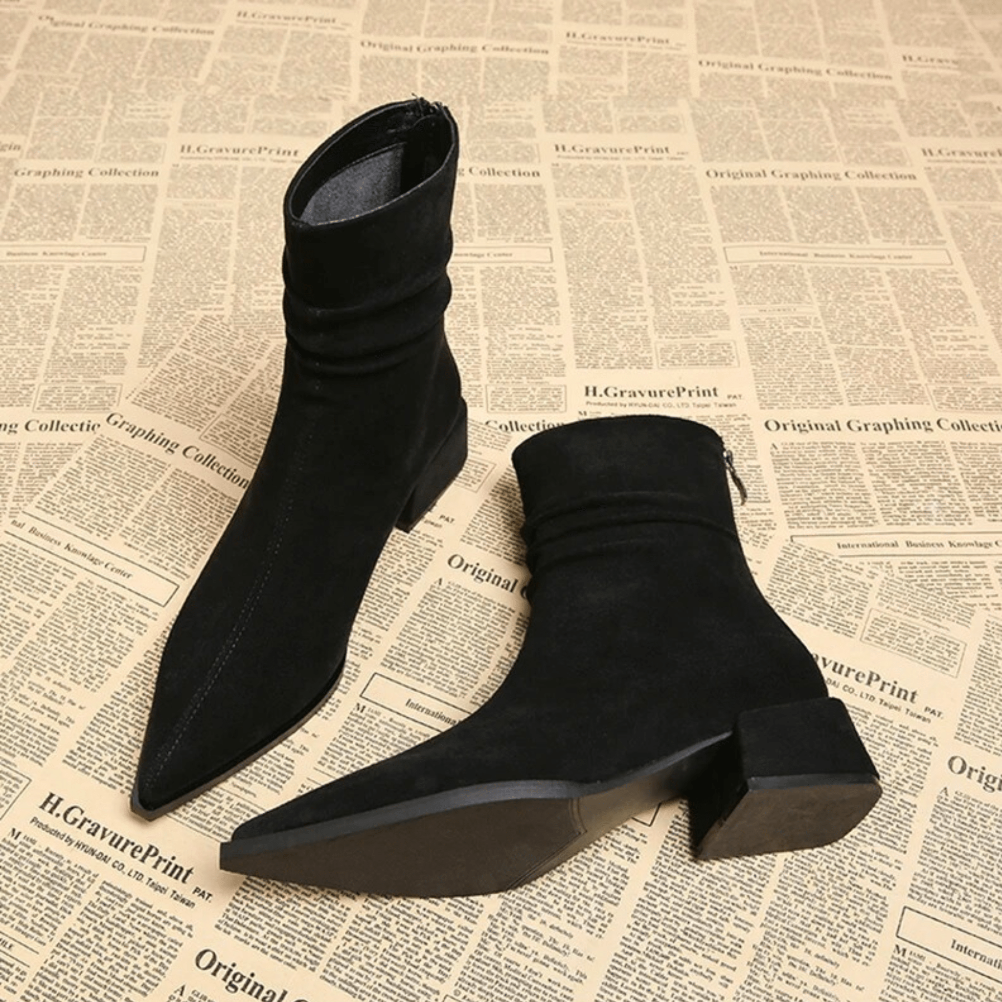 VALERIA | Botas de ante con tacón bajo