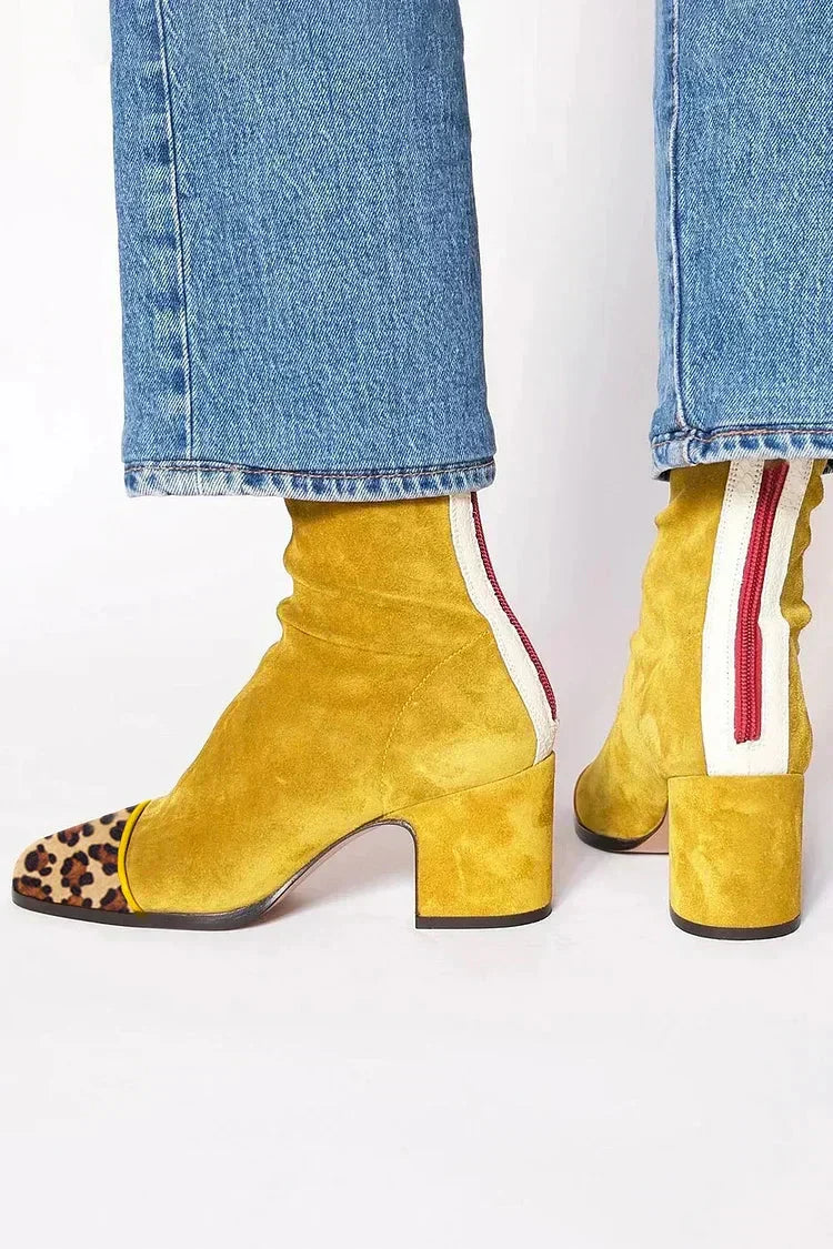 VEGA | Botines de ante con tacón bajo