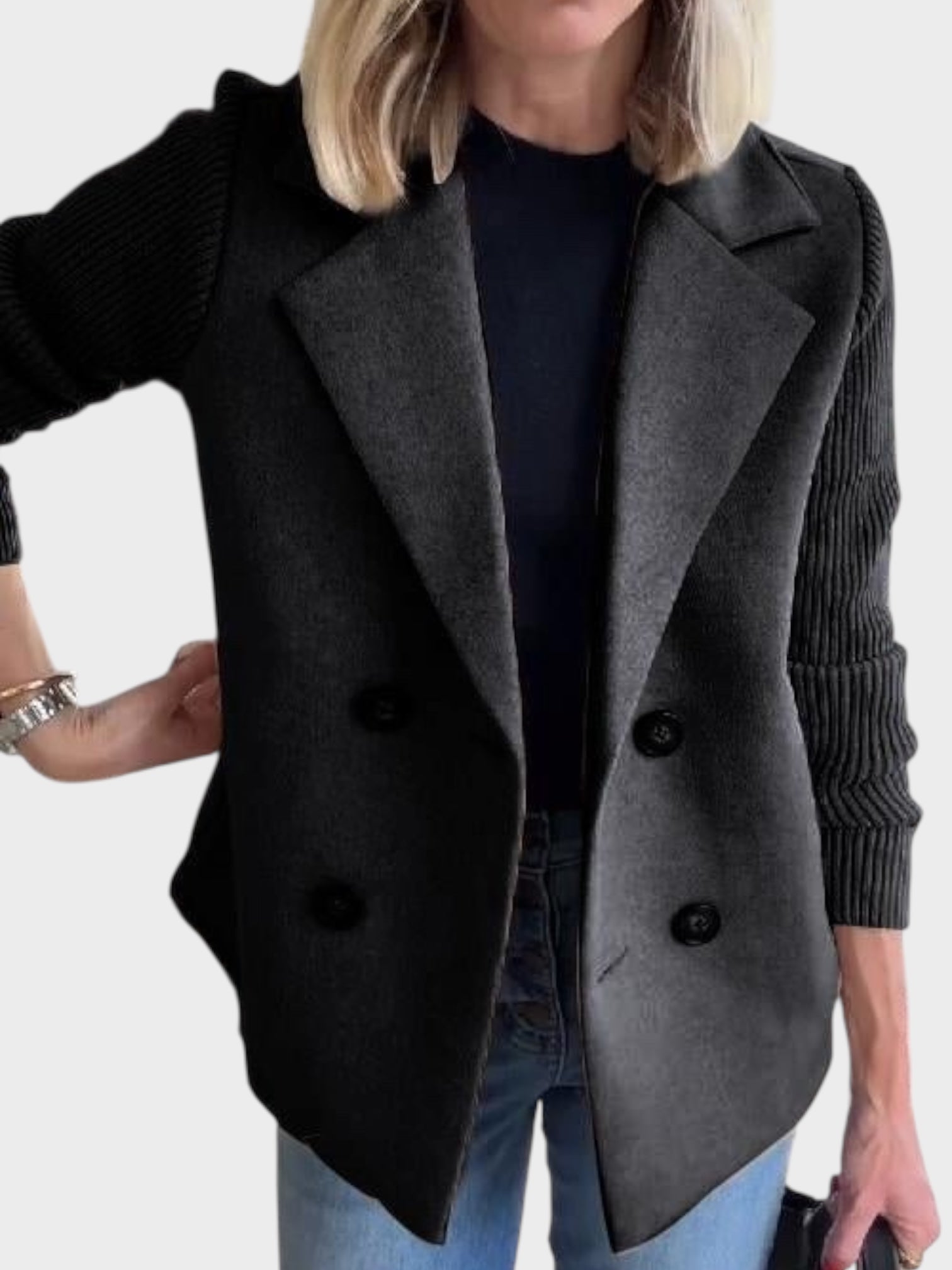 IOANNA | Blazer de punto con mangas en contraste