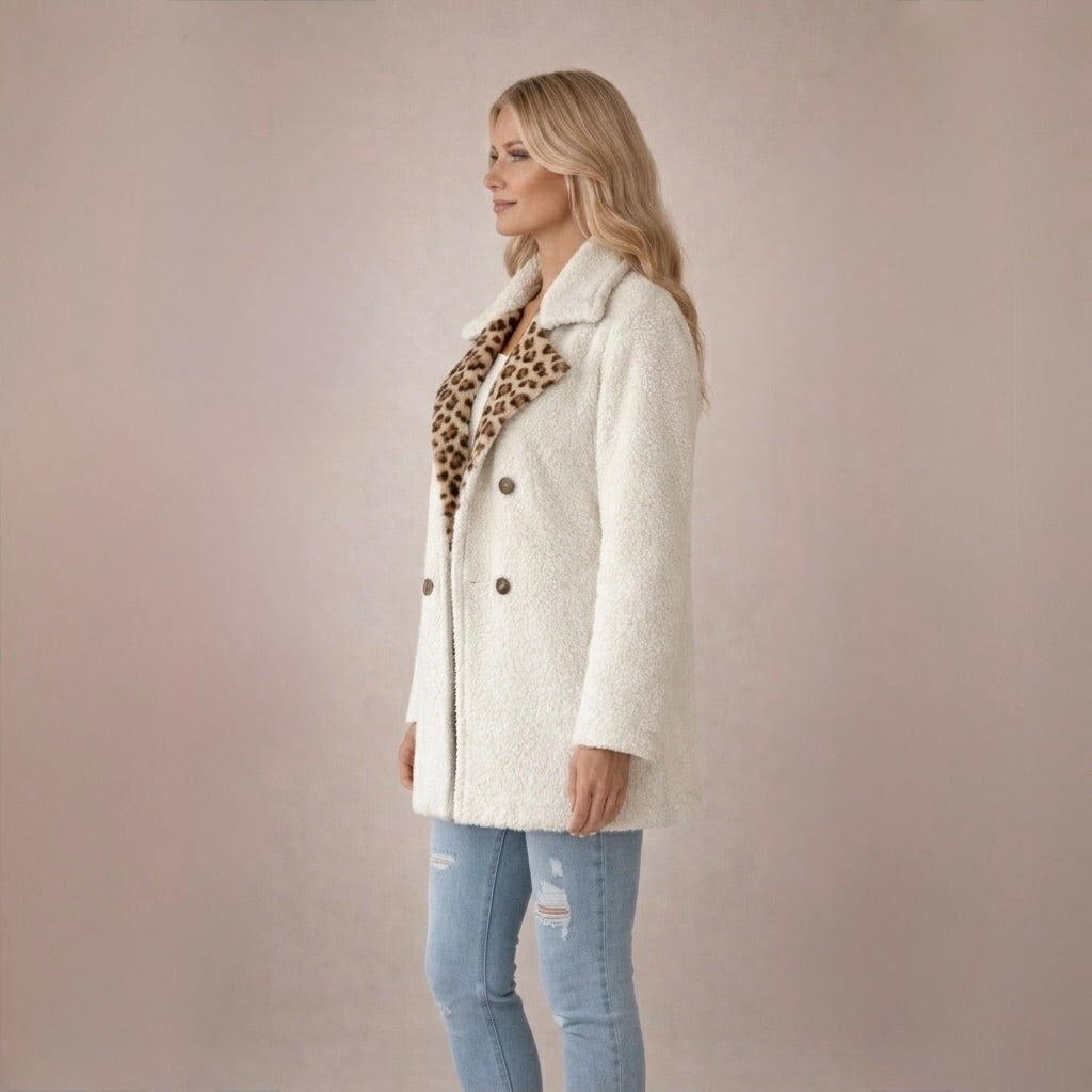 MARINA | Abrigo con estampado llamativo