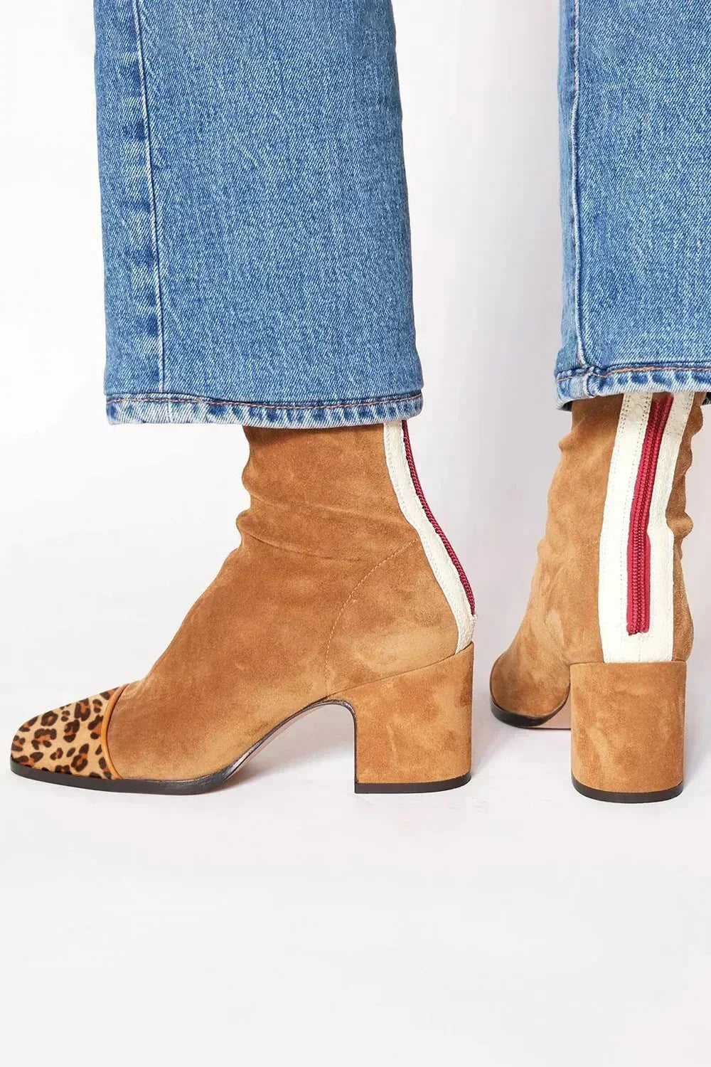 VEGA | Botines de ante con tacón bajo