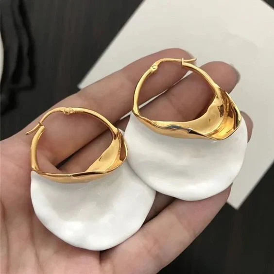NERISE | Pendientes con detalles dorados
