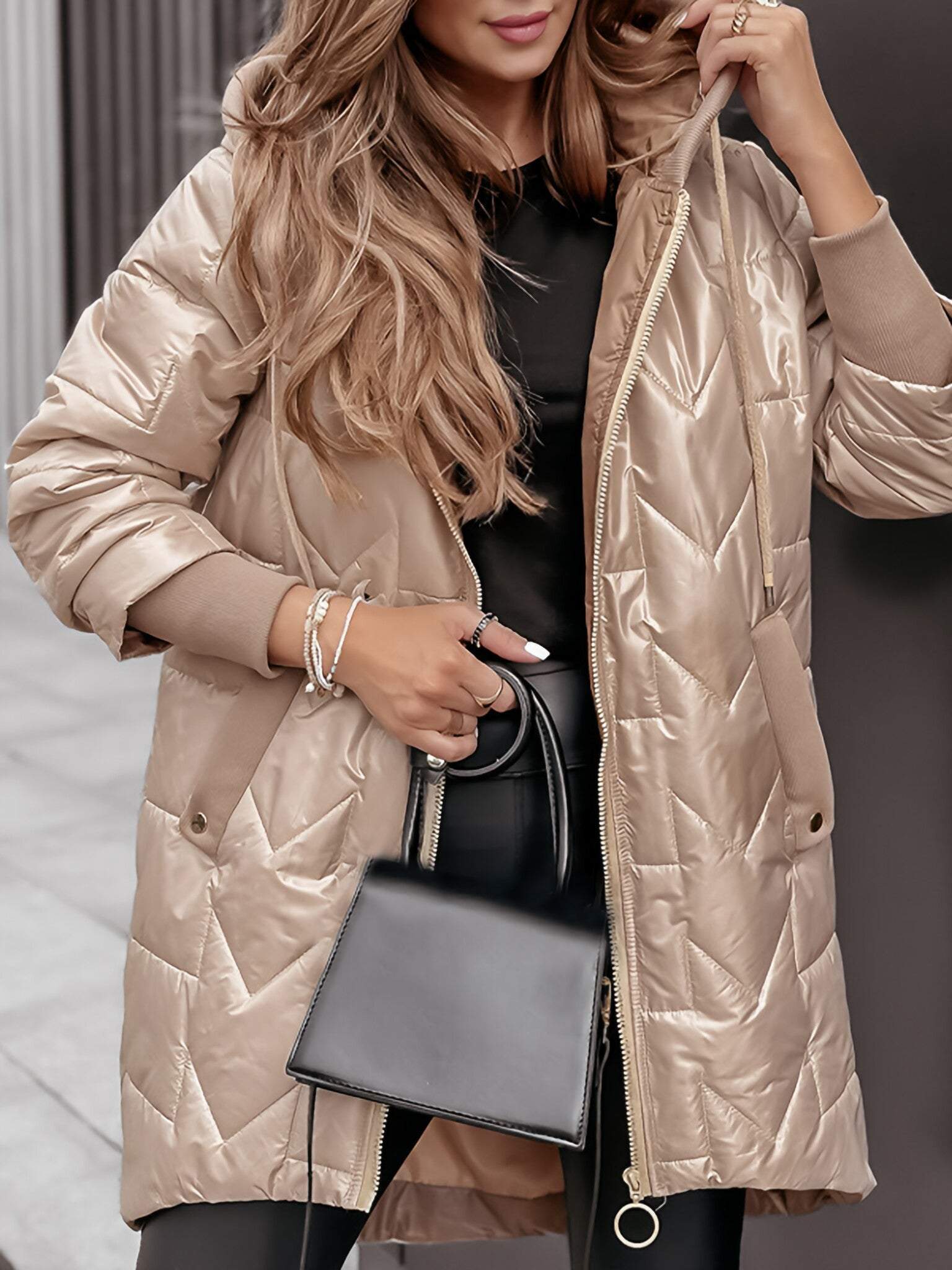 ELISE | Abrigo acolchado con capucha