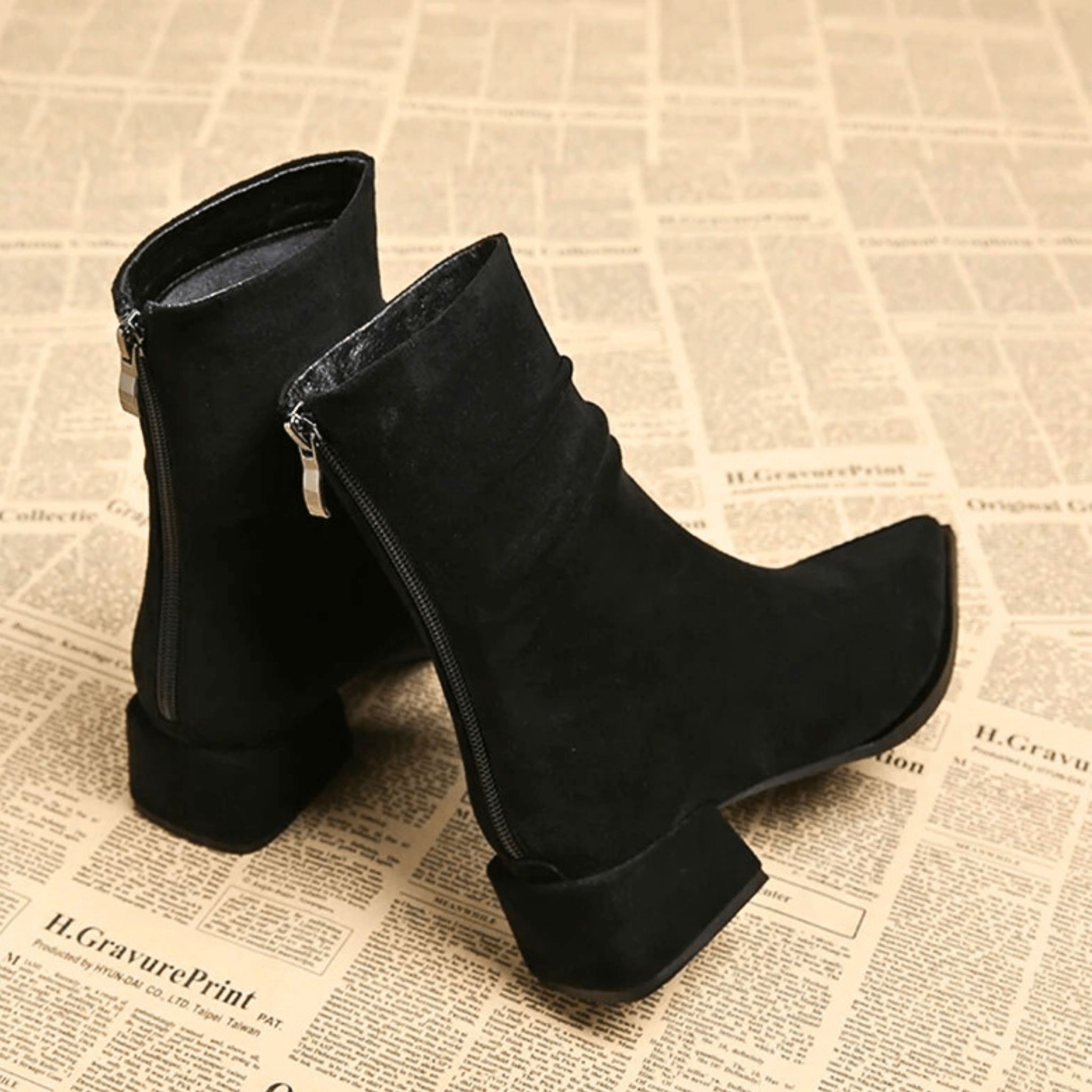 VALERIA | Botas de ante con tacón bajo